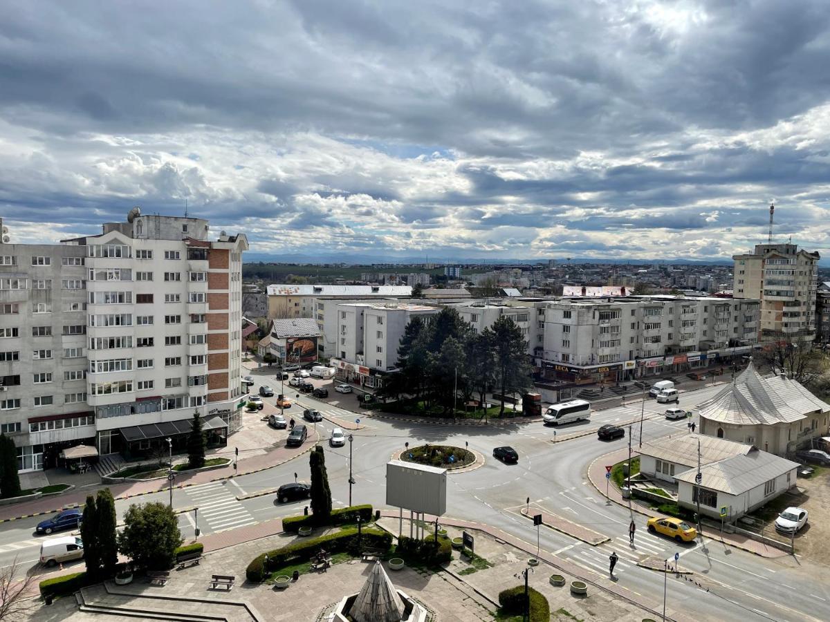 Panoramic M&M Apartment Suceava Exteriör bild