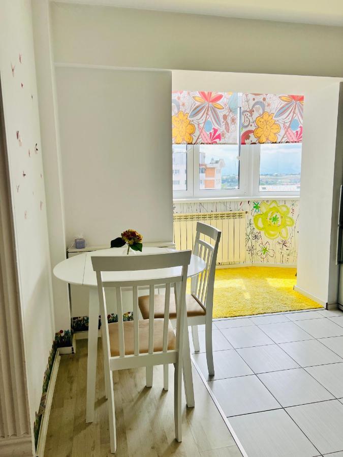 Panoramic M&M Apartment Suceava Exteriör bild