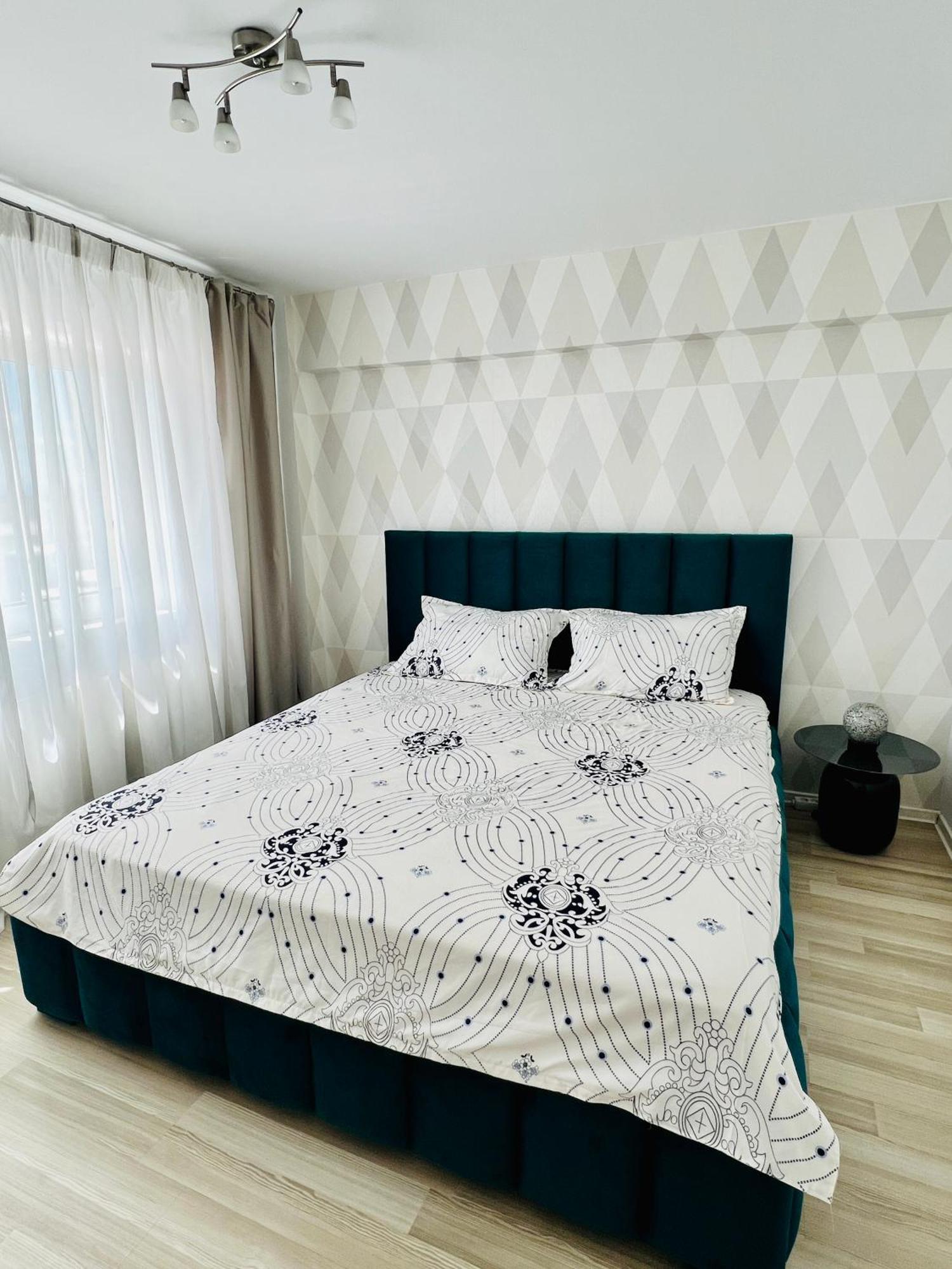 Panoramic M&M Apartment Suceava Exteriör bild