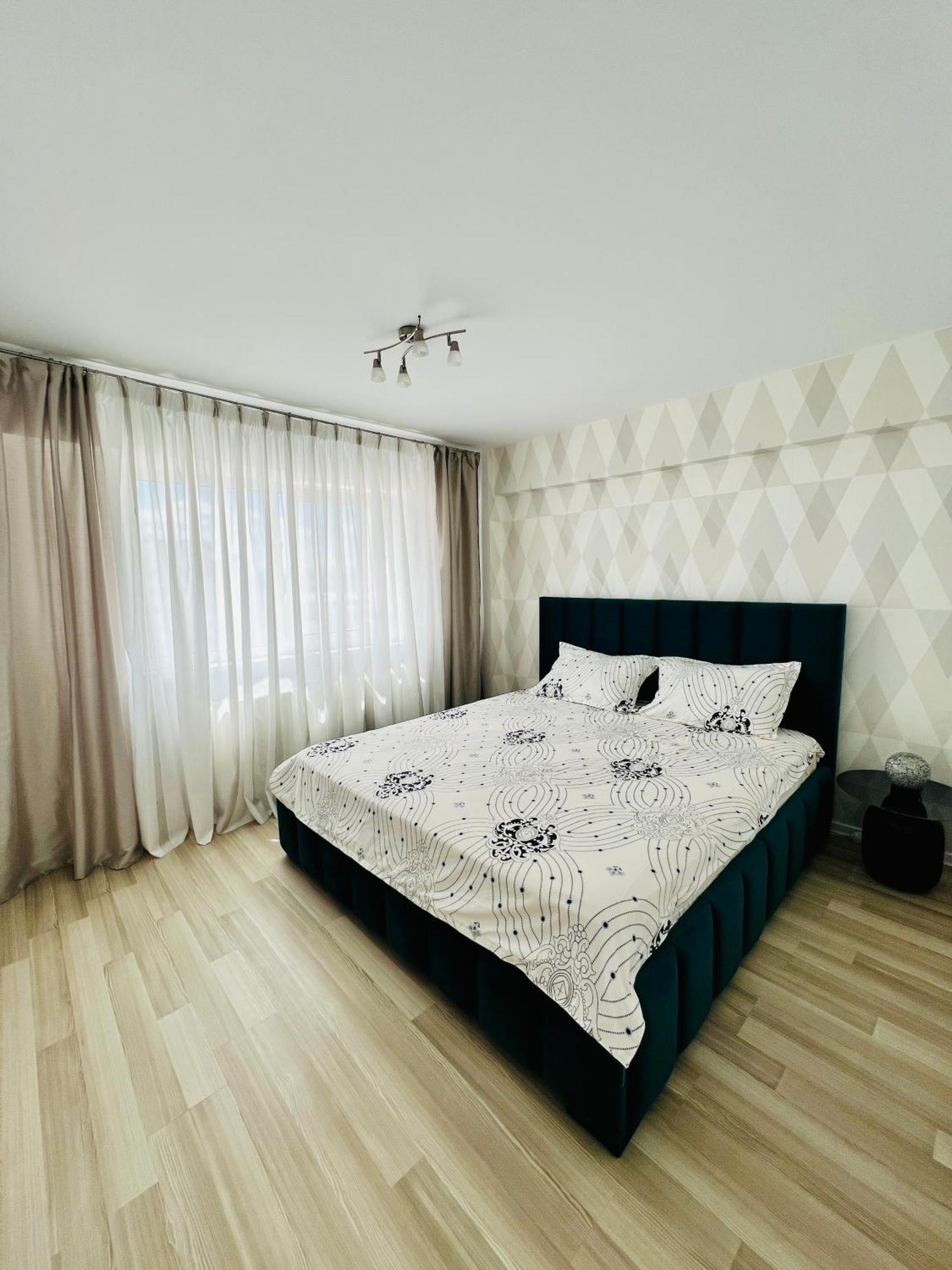 Panoramic M&M Apartment Suceava Exteriör bild